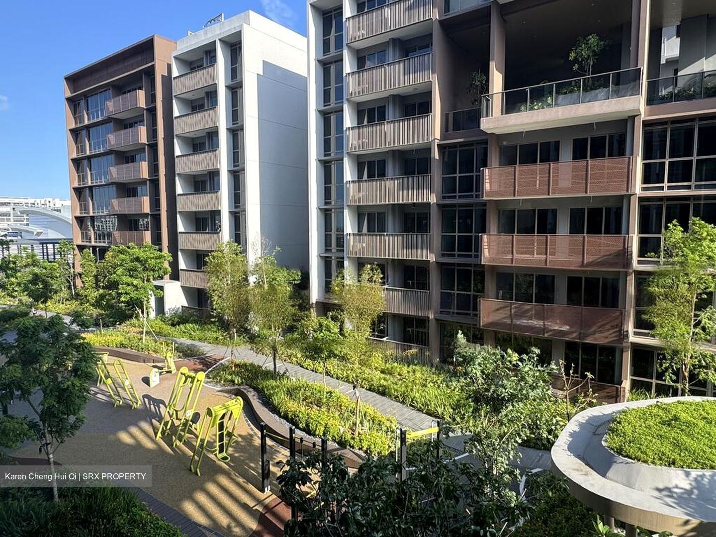 Pasir Ris Central (D18), Condominium #454491551